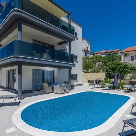 Modern Apartments With Shared Pool Near The Sea Πούλα Εξωτερικό φωτογραφία