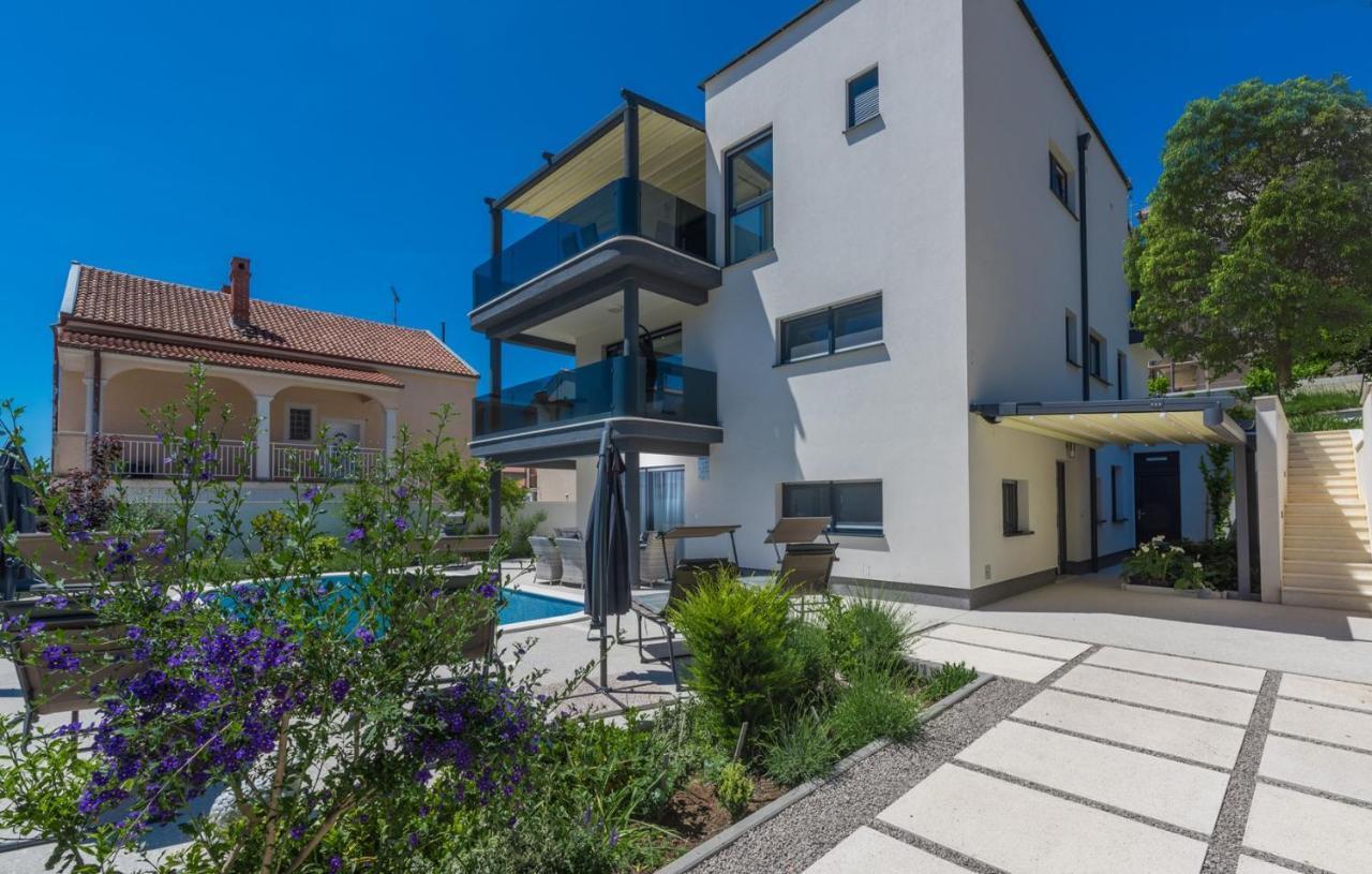 Modern Apartments With Shared Pool Near The Sea Πούλα Εξωτερικό φωτογραφία