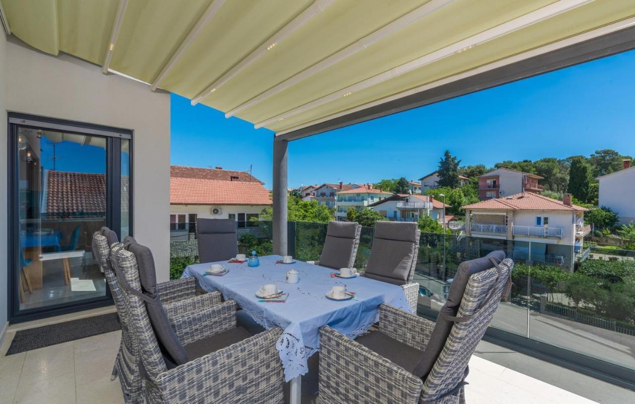 Modern Apartments With Shared Pool Near The Sea Πούλα Εξωτερικό φωτογραφία