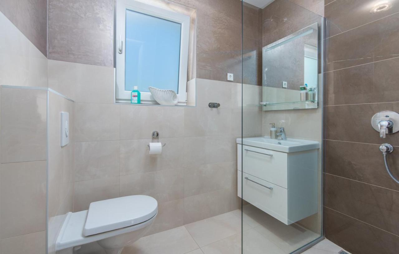 Modern Apartments With Shared Pool Near The Sea Πούλα Εξωτερικό φωτογραφία